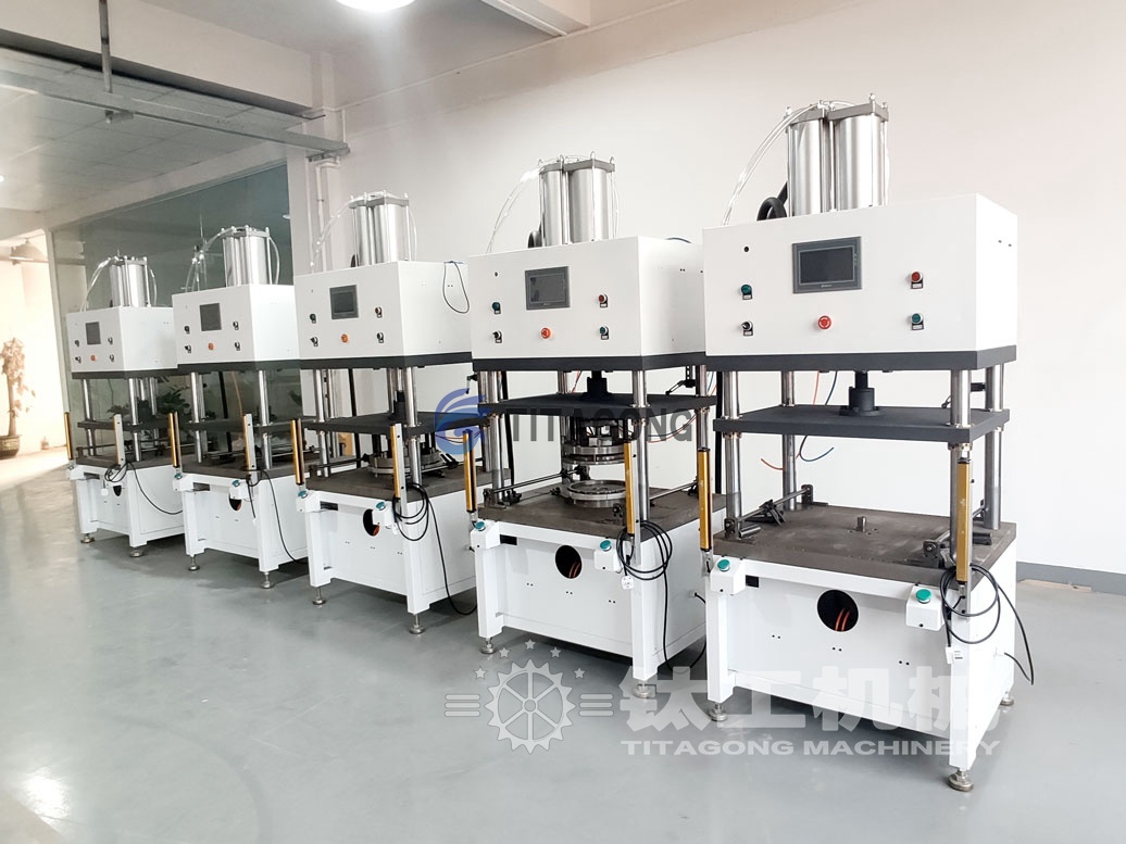 方形蛋糕盒底托成型机|蛋糕盒底托一次性成型