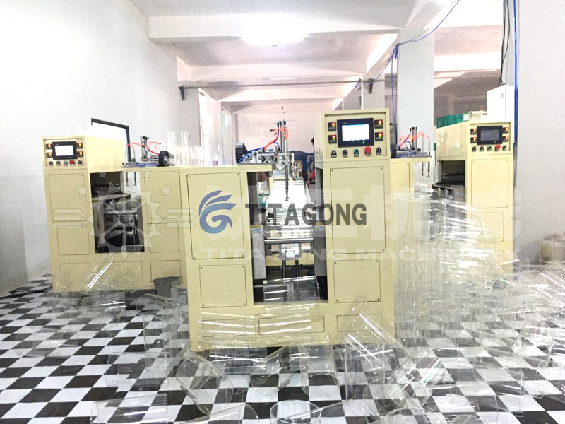 PVC圆筒卷边机，油压与气缸的完美结合